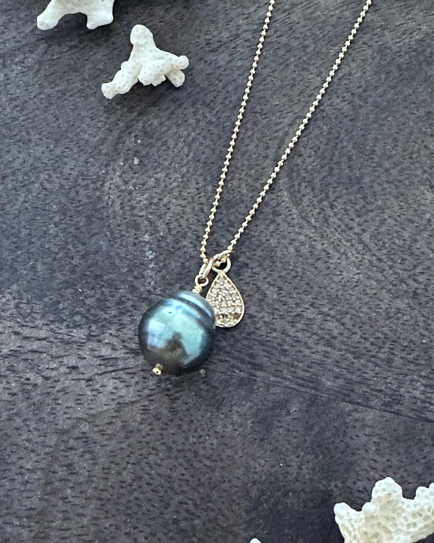 Quiet Magic: Tahitian Pearl and Vermeil Diamond Pave Necklace