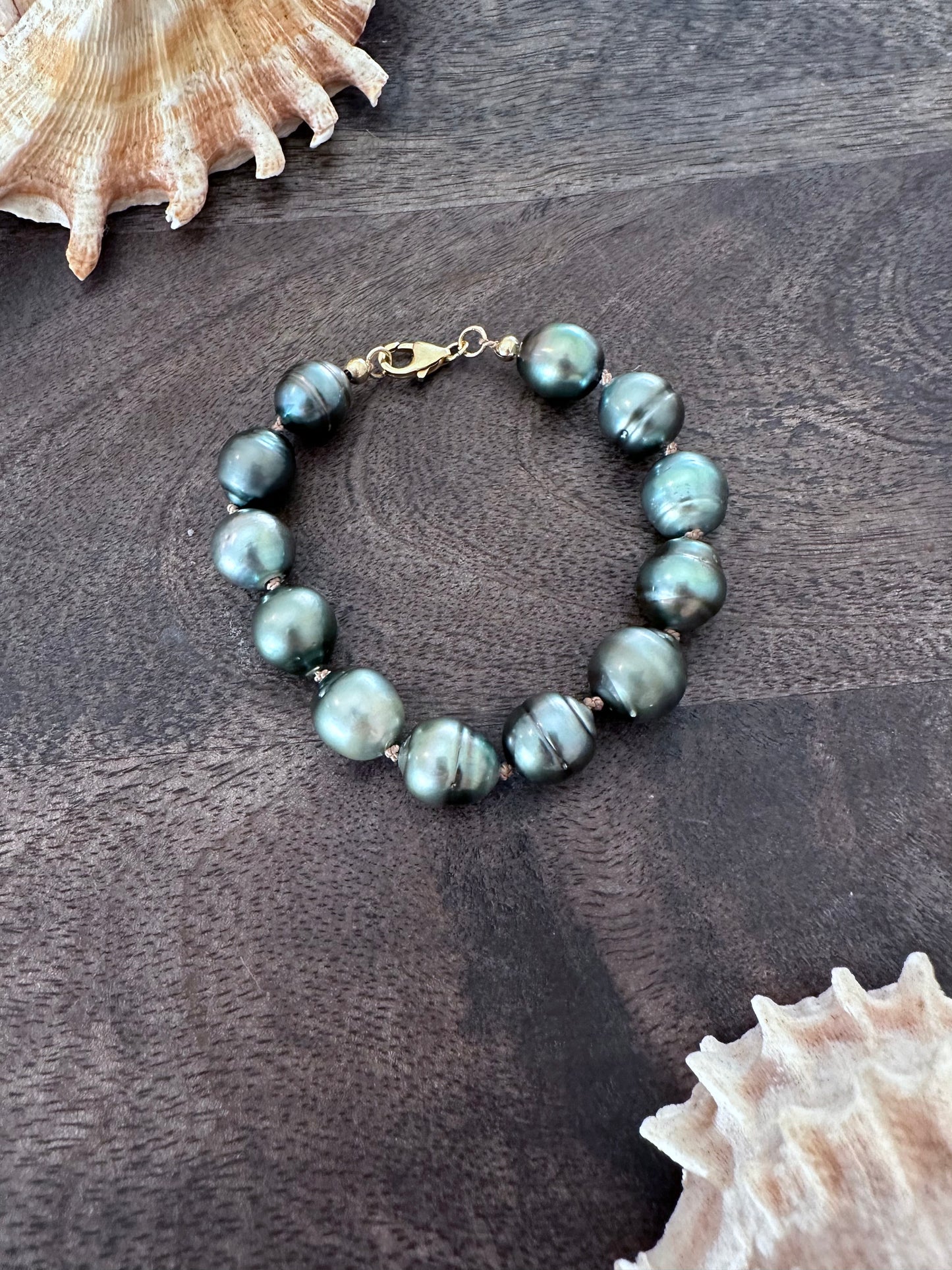 Midnight Mirage: Tahitian Pearl Bracelet 12mm