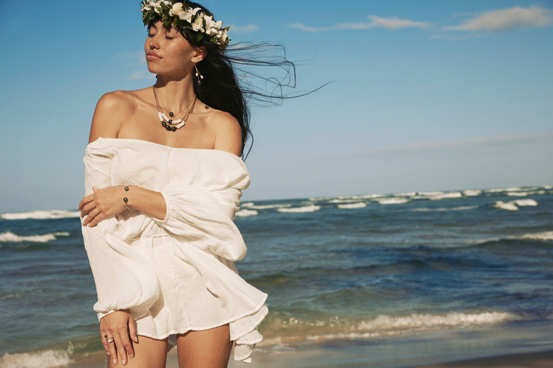 Royal Hawaiian Single Tahitian Pearl and Puka Shell Necklace