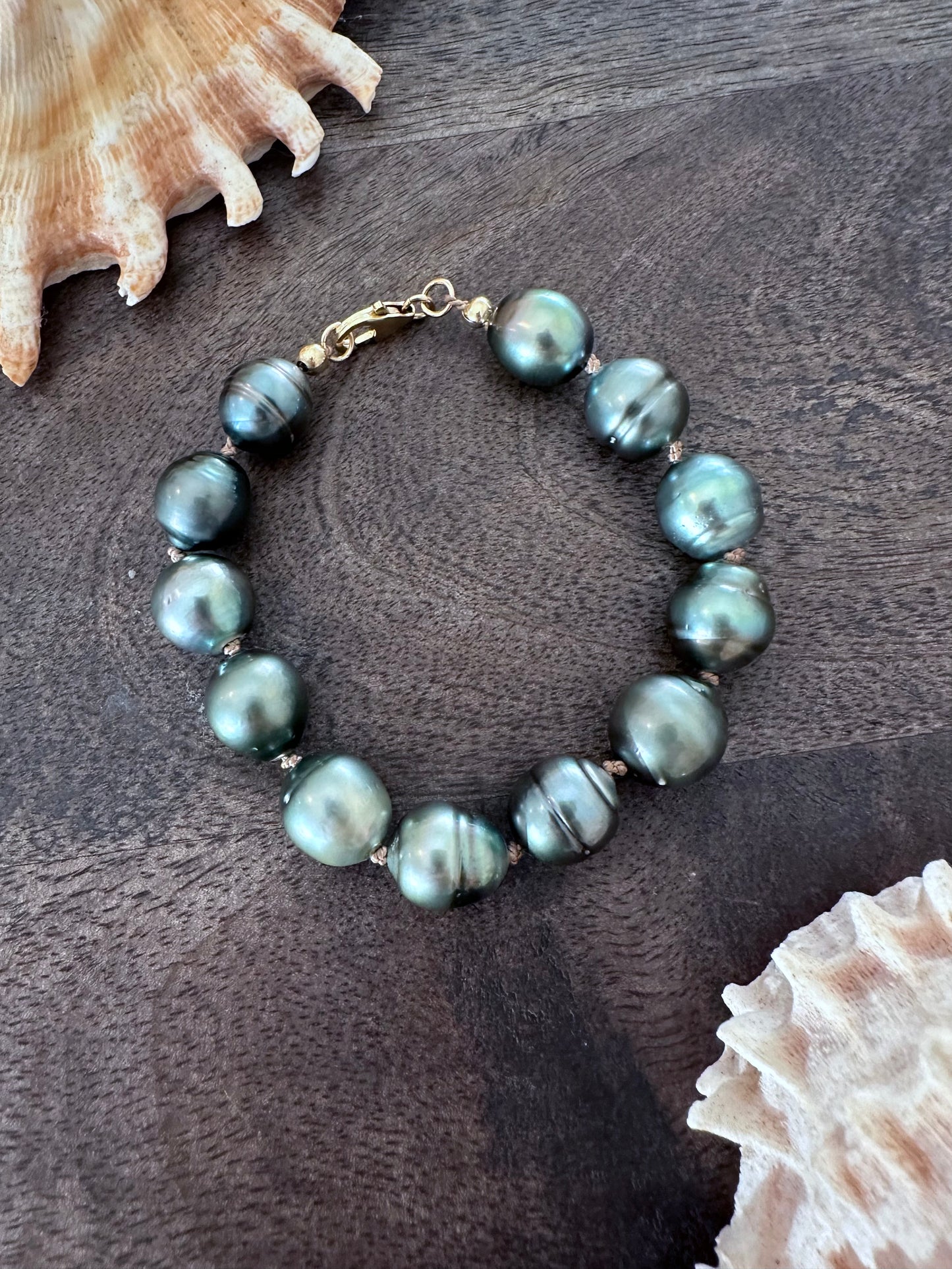 Midnight Mirage: Tahitian Pearl Bracelet 12mm