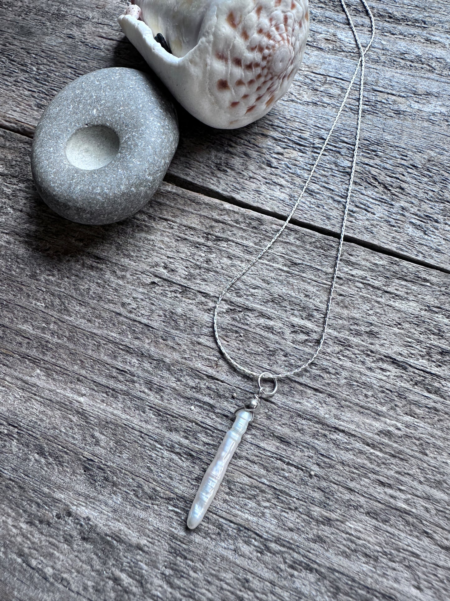 Sterling Silver Snake Chain with Stick Pearl