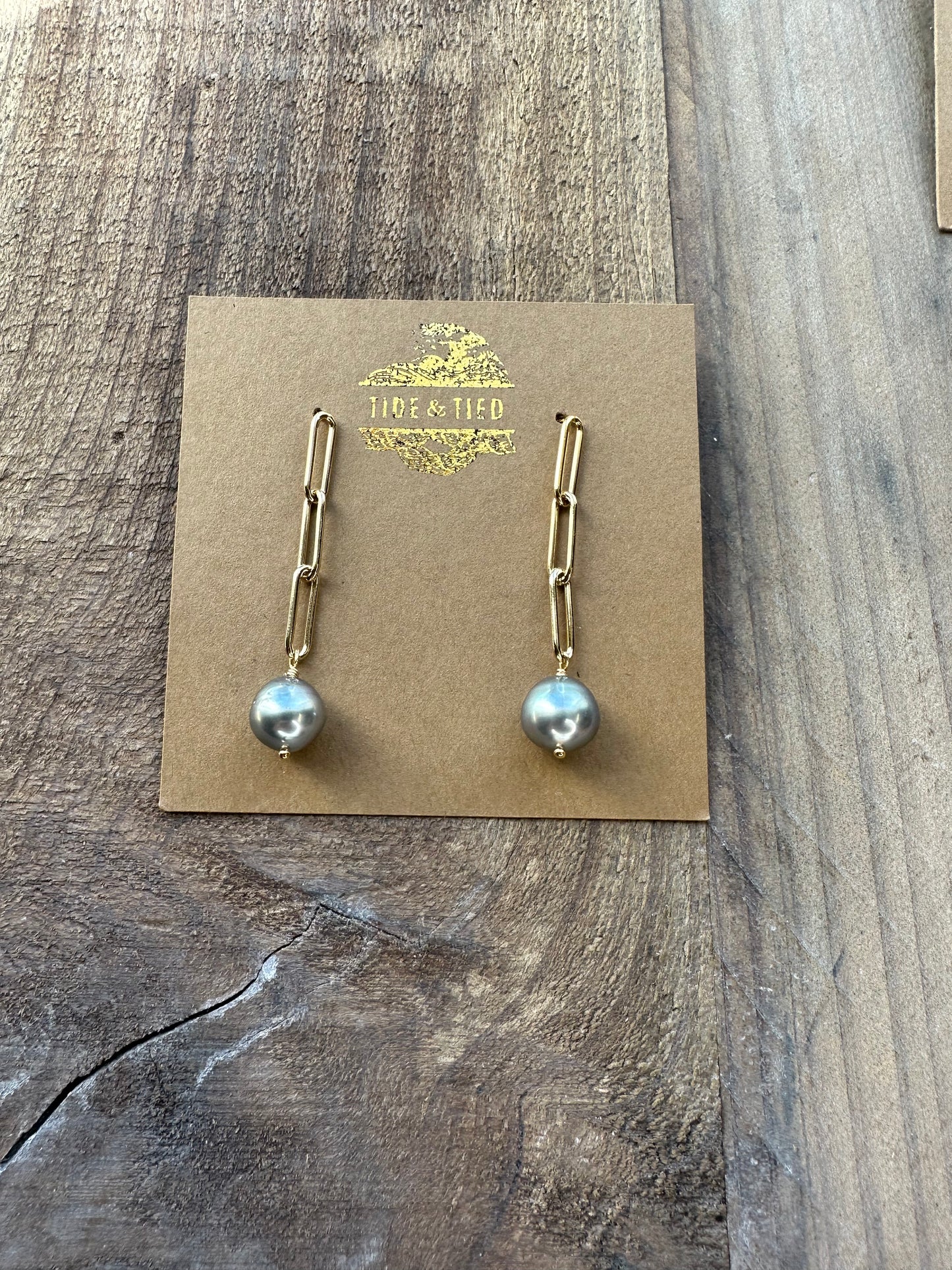 Tide Goddess: Tahitian Pearl Paperclip Chain Earrings