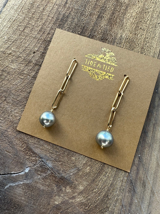 Tide Goddess: Tahitian Pearl Paperclip Chain Earrings
