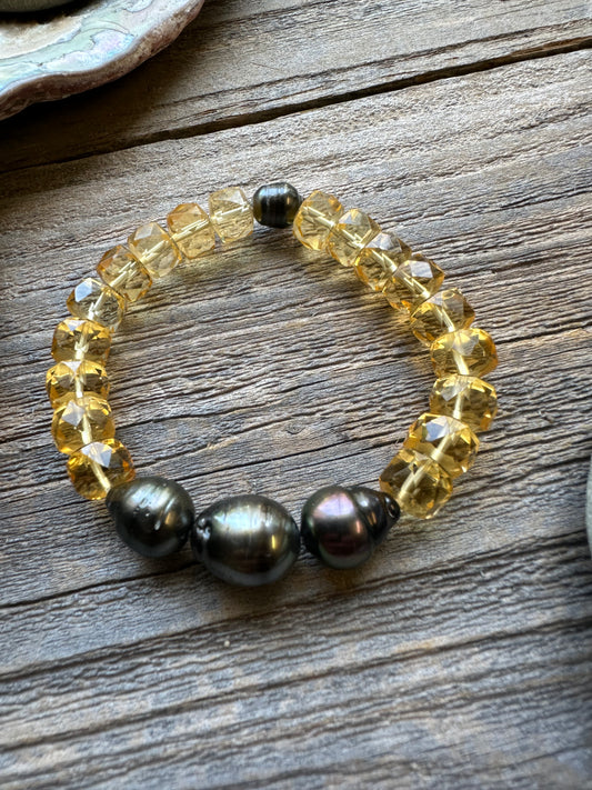 Citrine Glow Tahitian Pearl 7.5" Bracelet