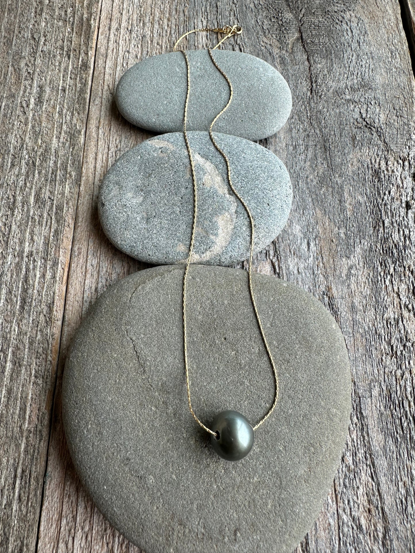 Tahitian Pearl Floating Necklace