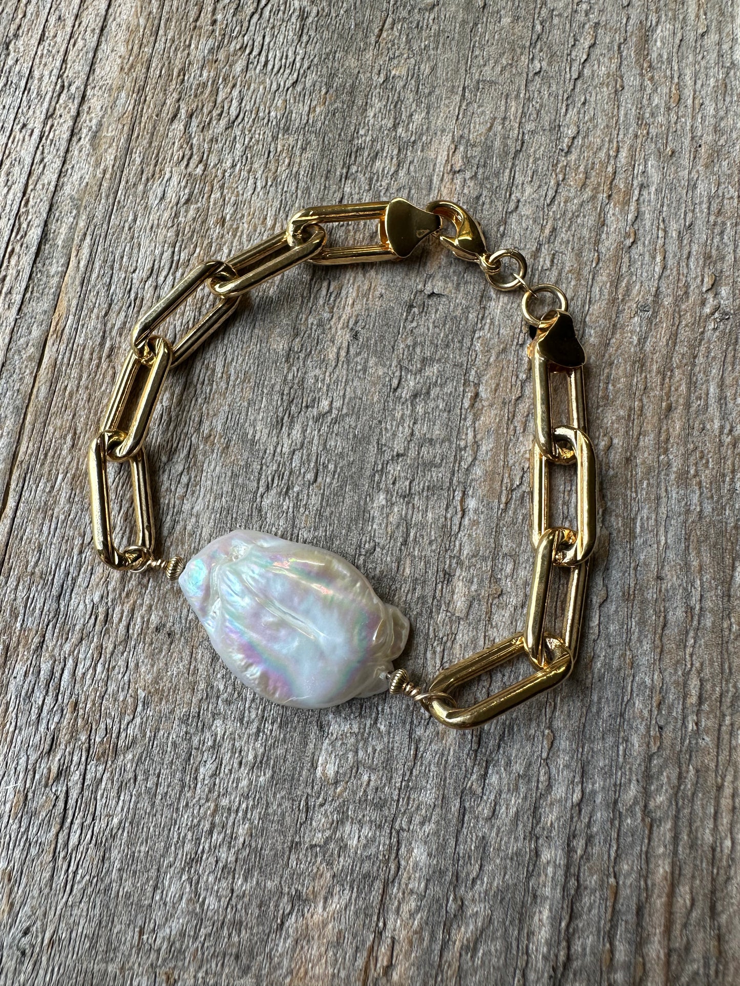 Big Mana Baroque Pearl Bracelet