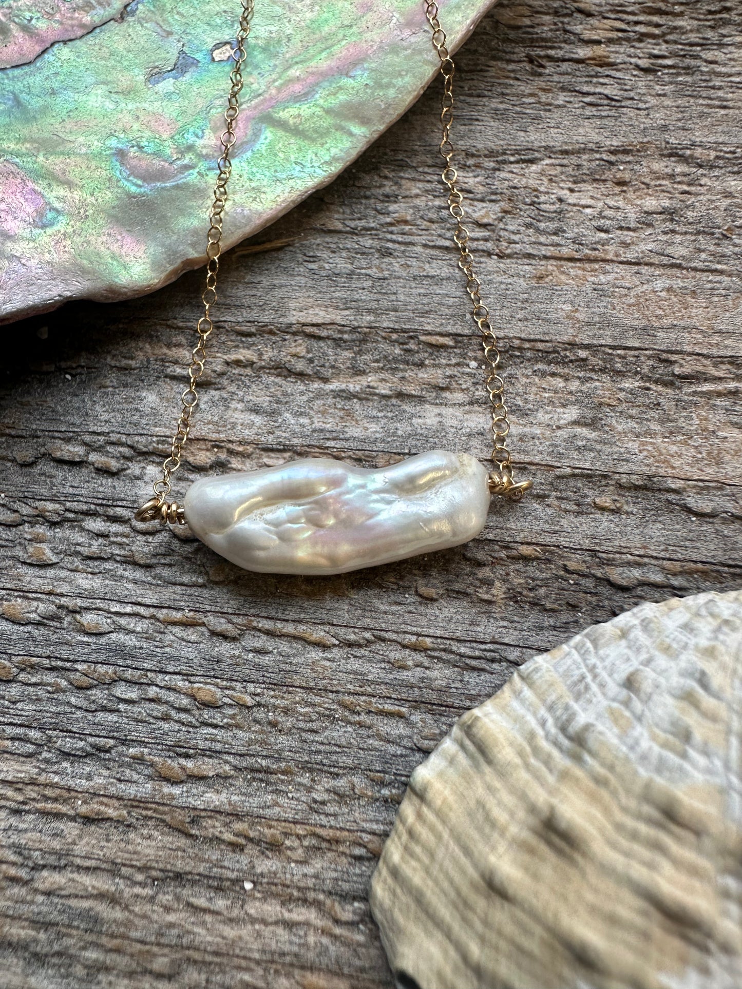 Luna Baroque Pearl 18" Necklace
