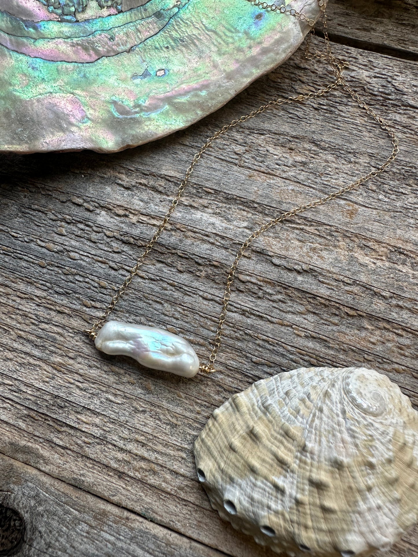 Luna Baroque Pearl 18" Necklace