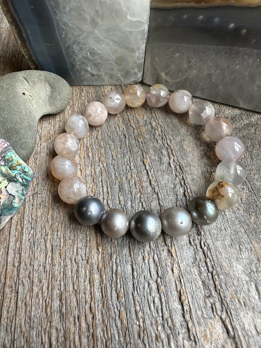 Moonpetal Flower Agate and Tahitian Pearl Stretchy Bracelet