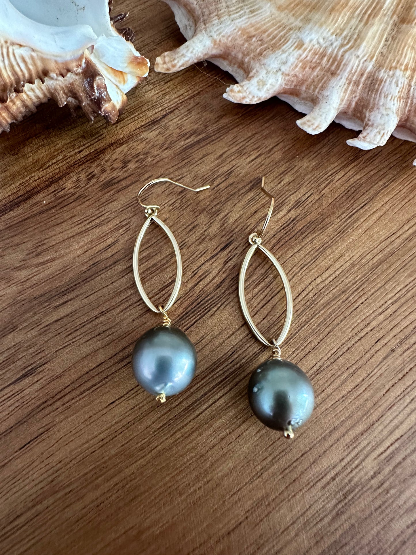 Marquis Tahitian Pearl Earrings