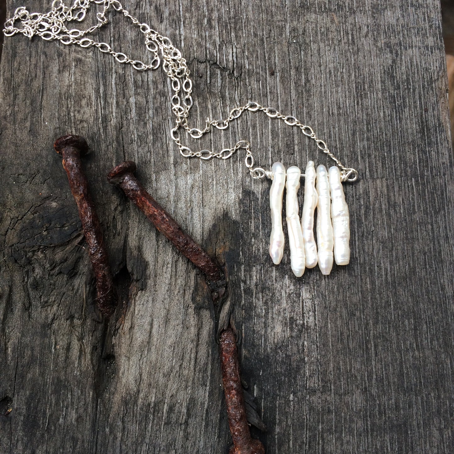 Stick Pearl Mermaids Talisman