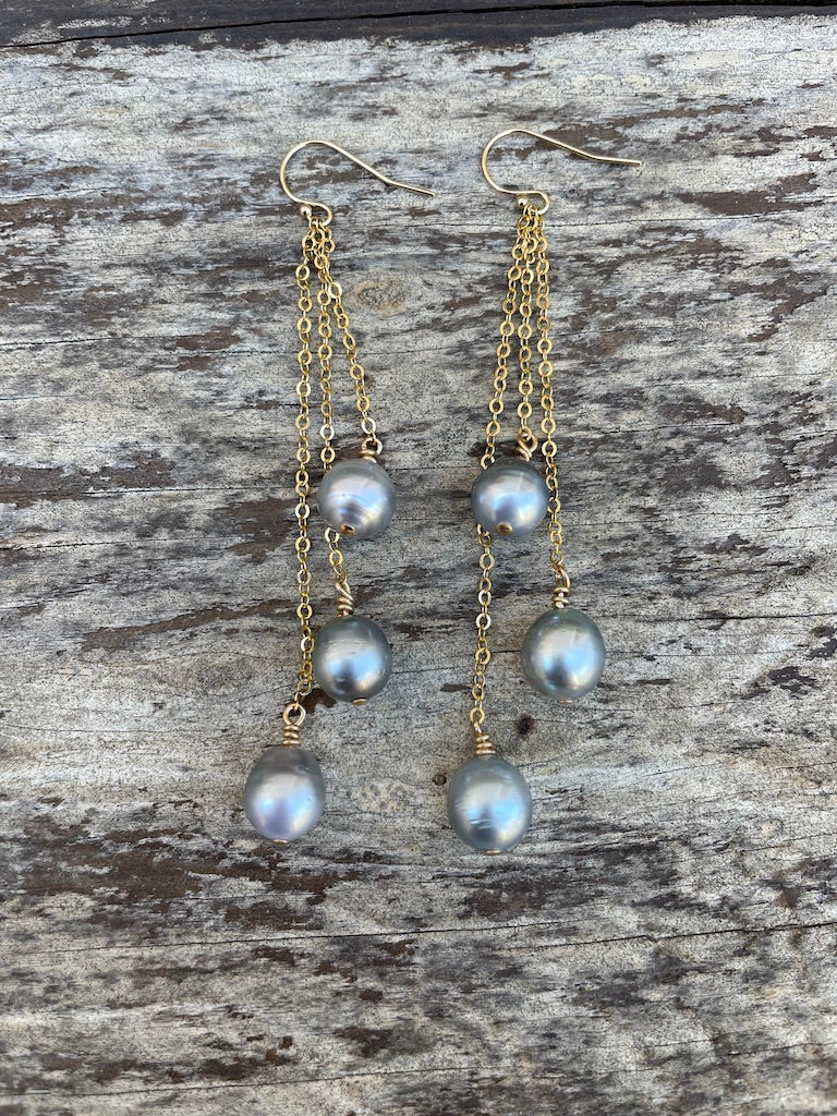 Three Tier Tahitian Pearl Shoulder Duster