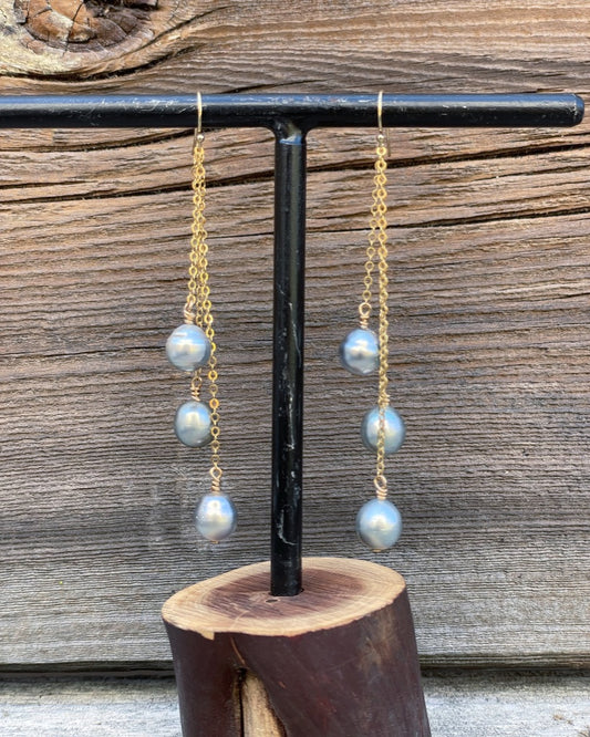 Three Tier Tahitian Pearl Shoulder Duster