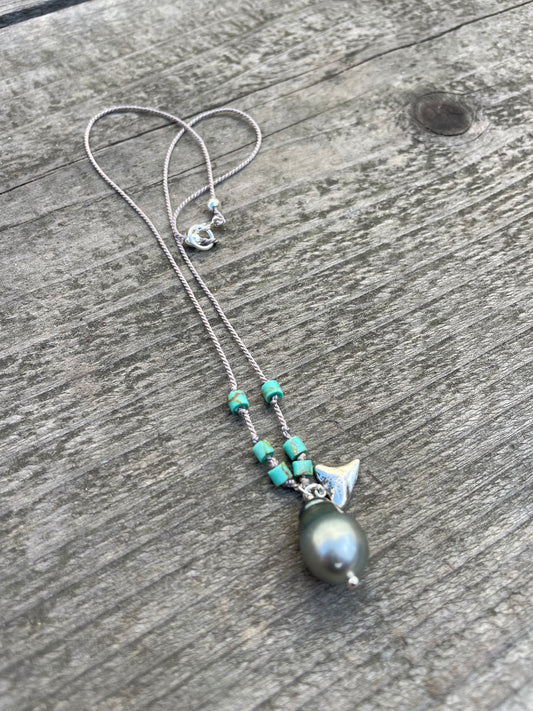 Mano's Embrace Tahitian Pearl Necklace