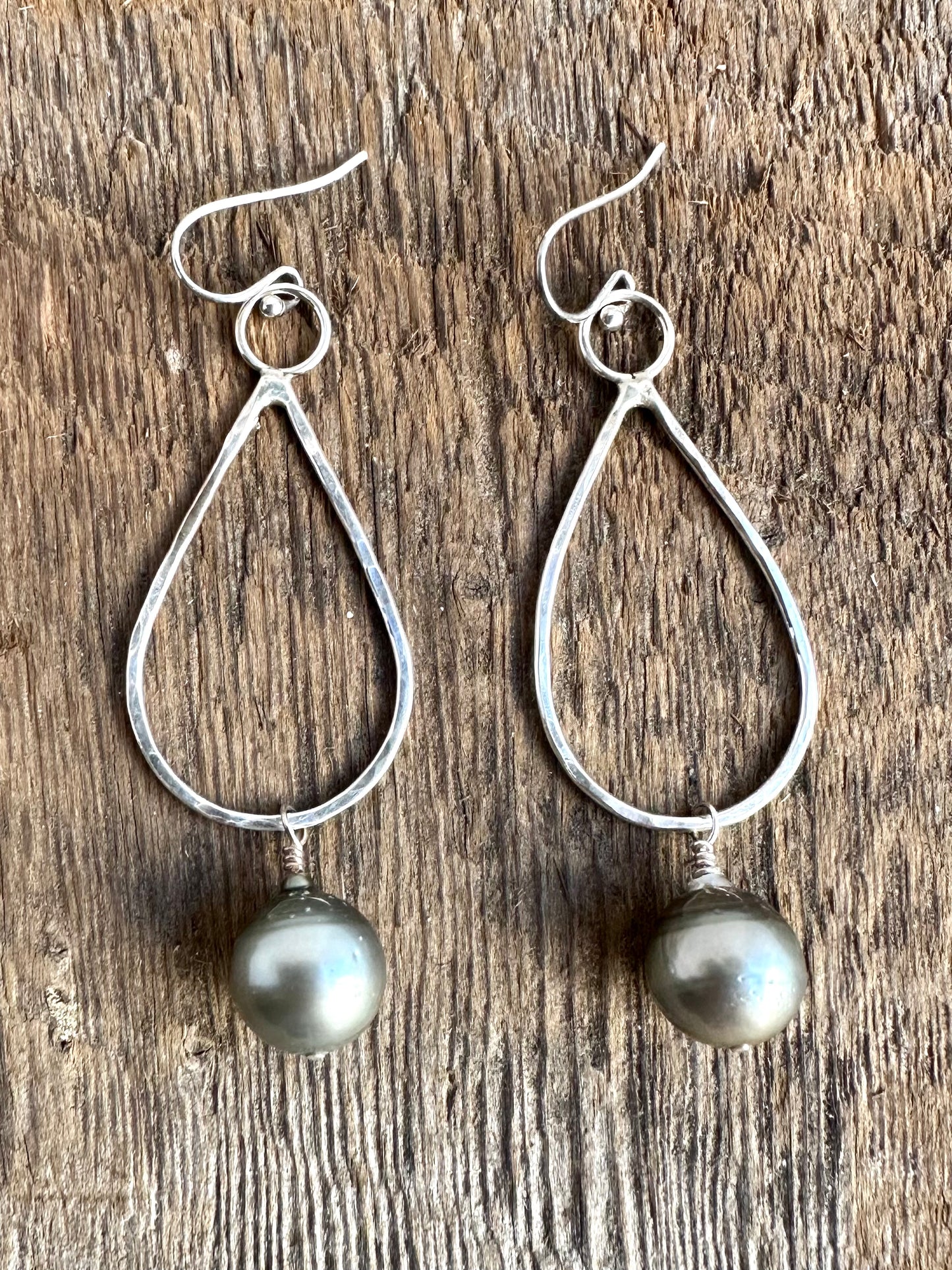 Swaying Shores: Teardrop Tahitian Pearl Earrings