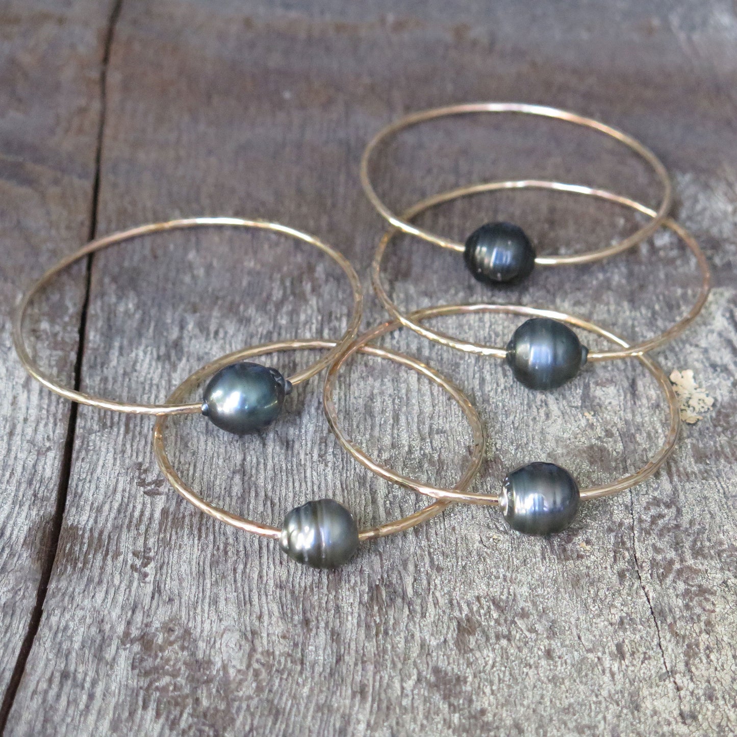 Single Tahitian Pearl Bangle