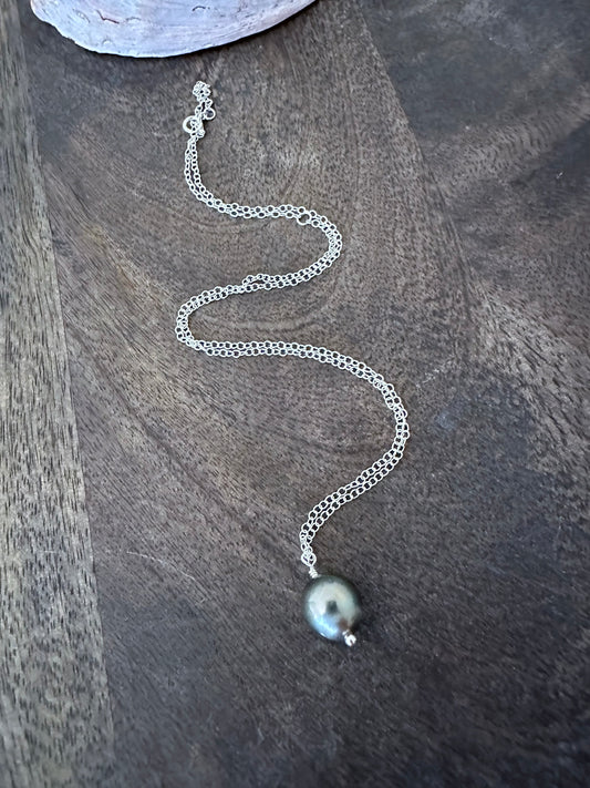 Single Tahitian Pearl Pendant Necklace