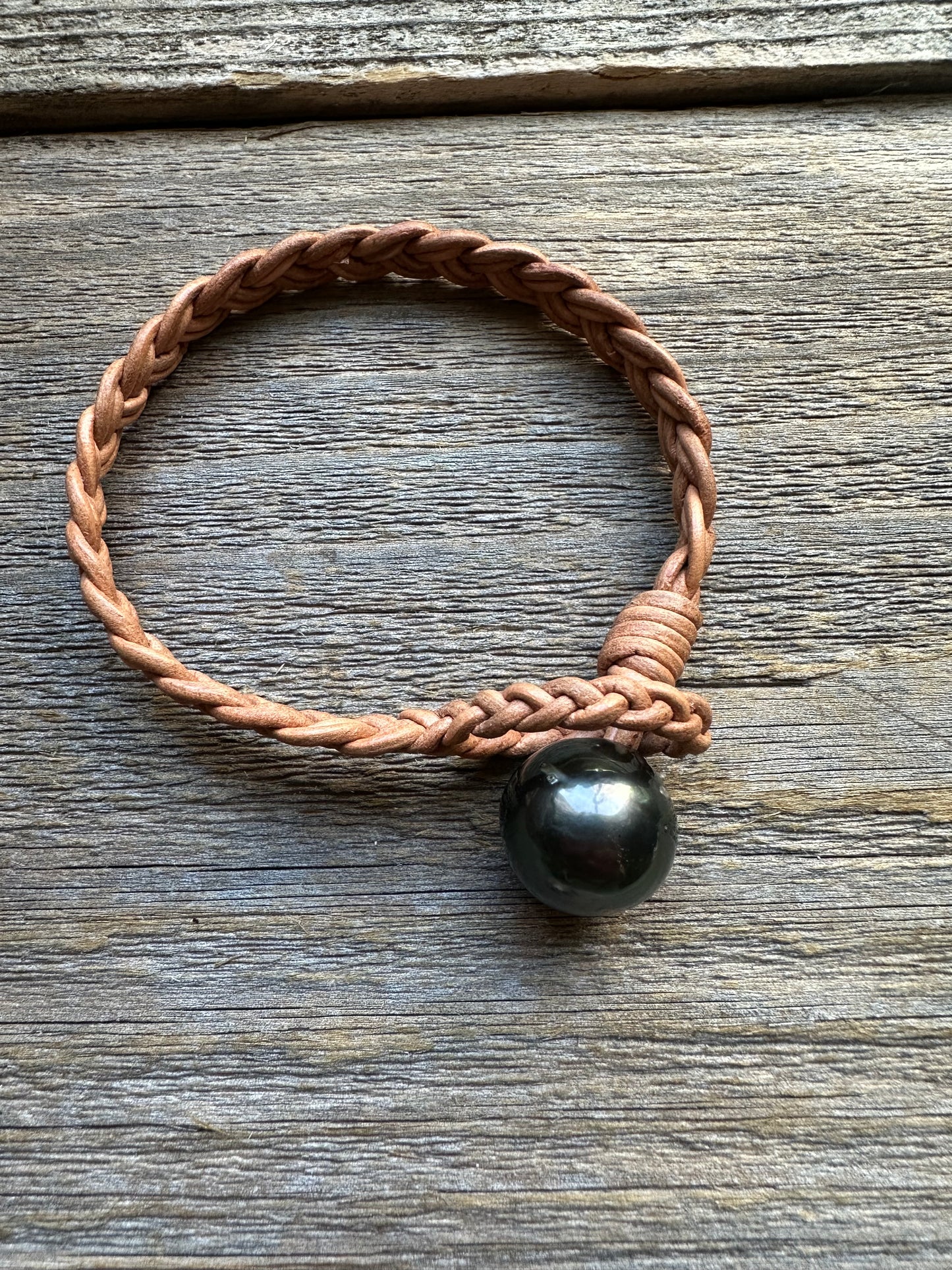 Salt and Saddle Bracelet Tahitian Pearl on Braided Leather