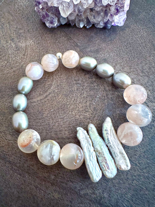 Pink Flower Agate and Grey Freshwater Pearl Keshi Stretchy Bracelets
