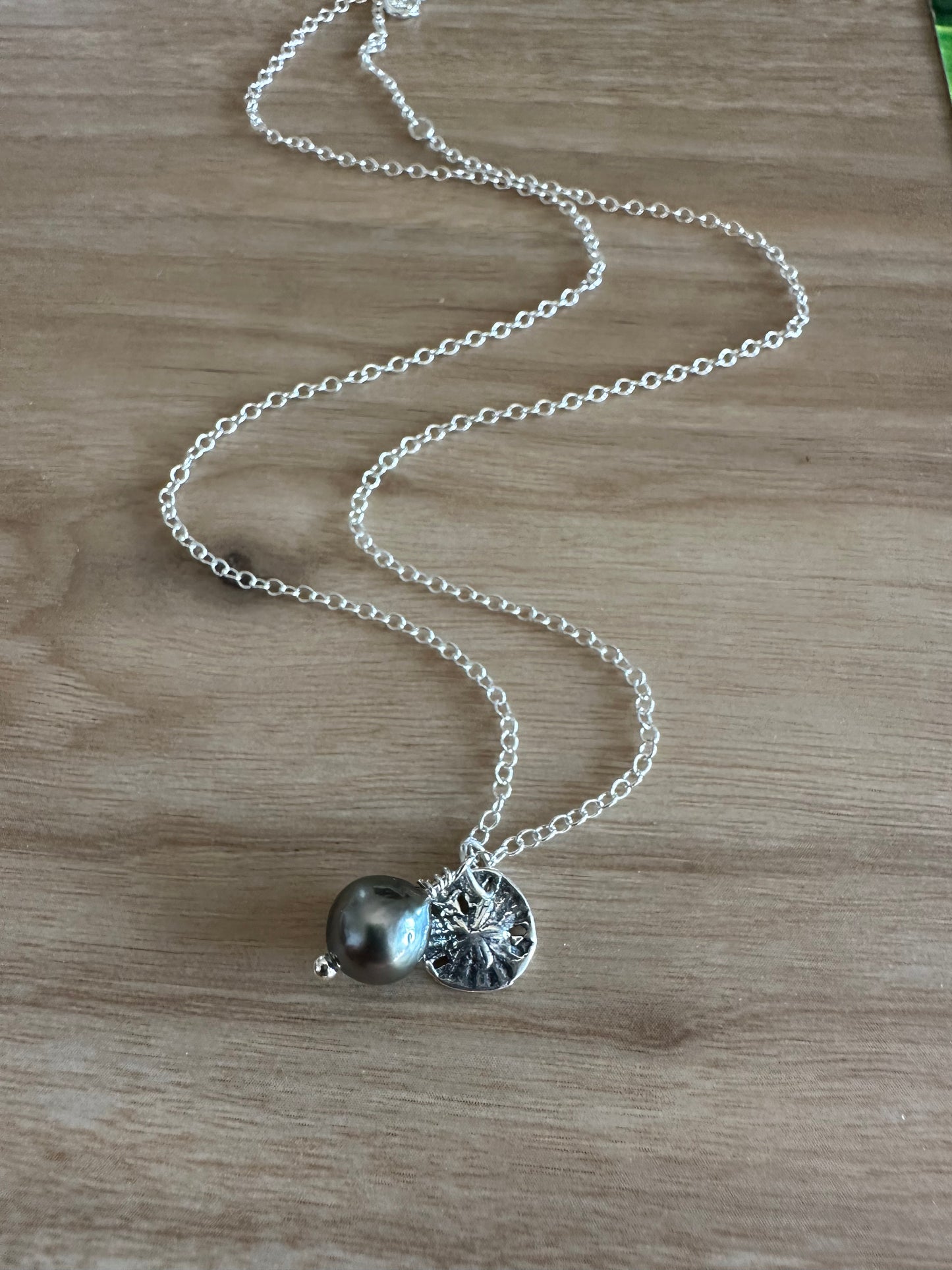 Summer Swing: Tahitian Pearl and Sterling Silver Beach Necklace
