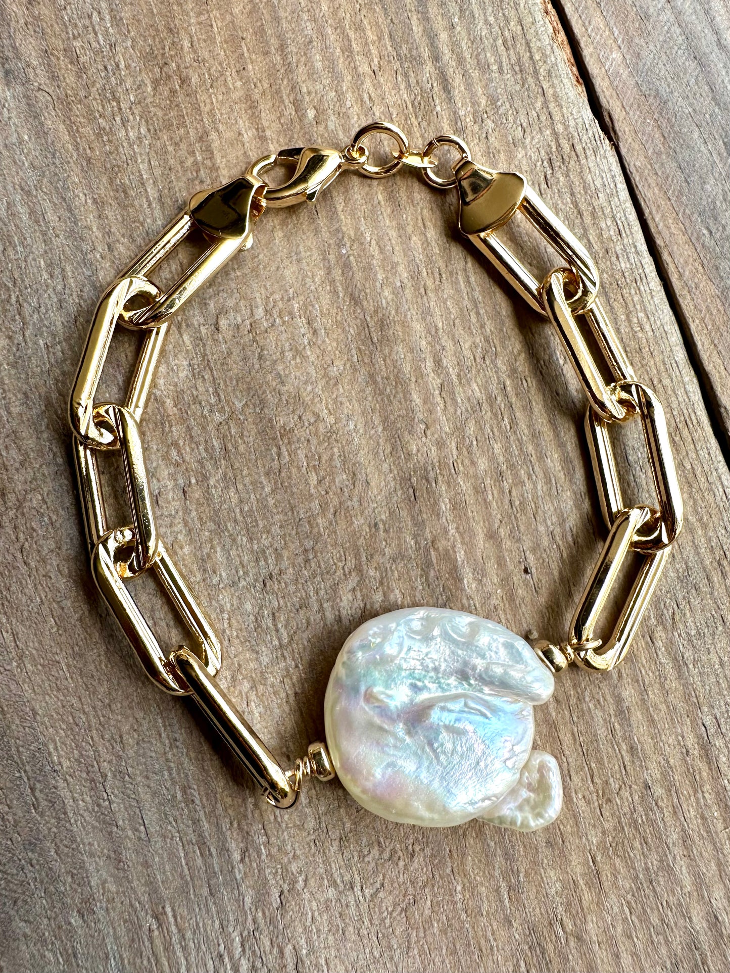 Big Mana Baroque Pearl Bracelet