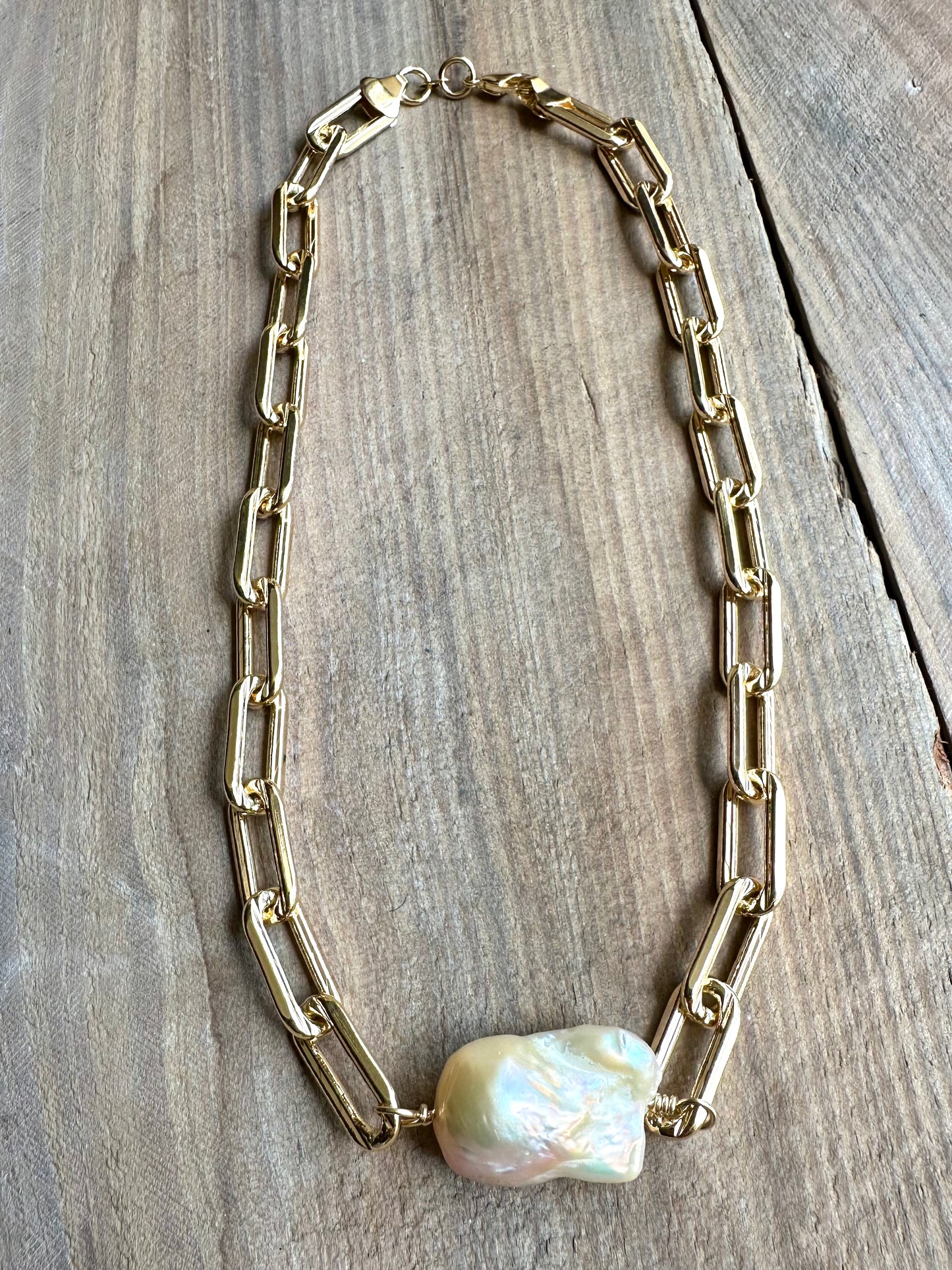 Big Mana Baroque Pearl Necklace