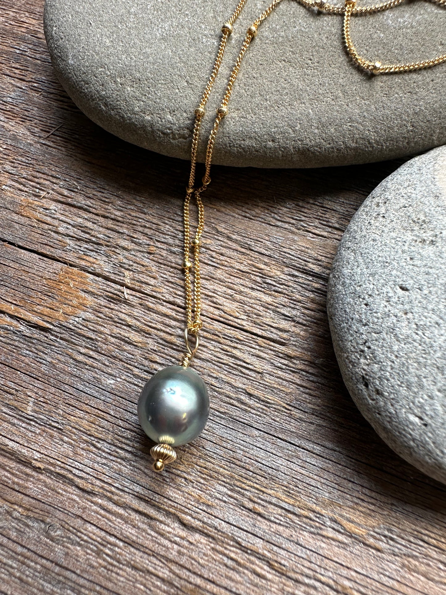 Tidal Tahitian Pearl Necklace