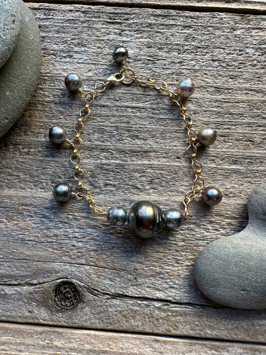 Tidal Rhythm Tahitian Pearl Bracelet