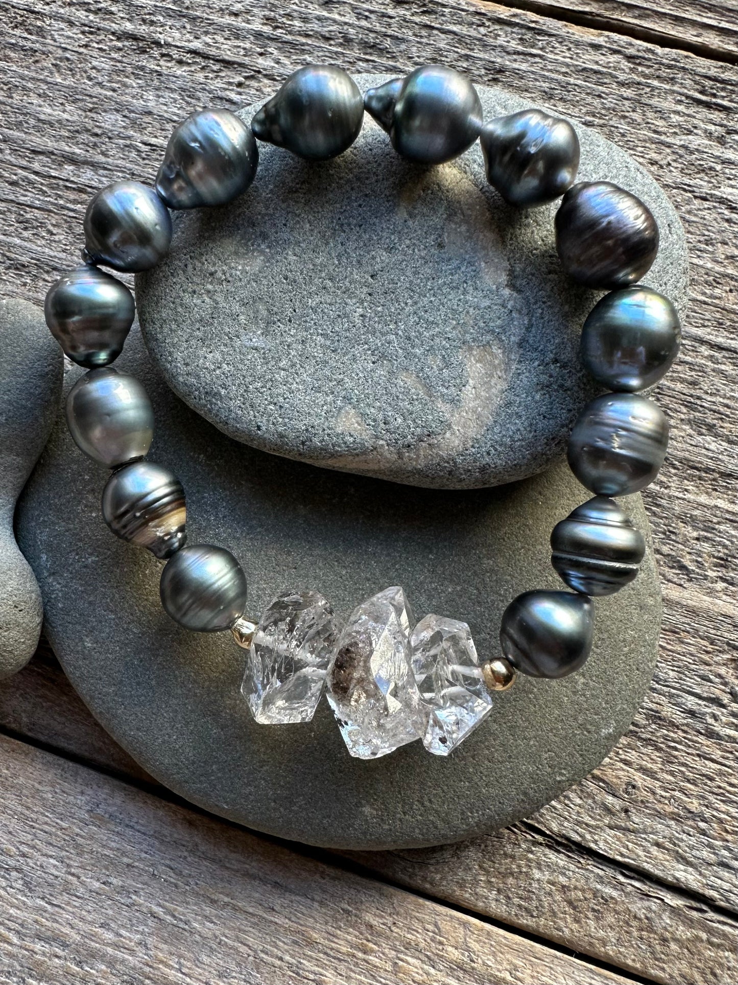 Tidal Clarity Tahitain Pearl and Herkimer Diamond Stretchy Bracelet