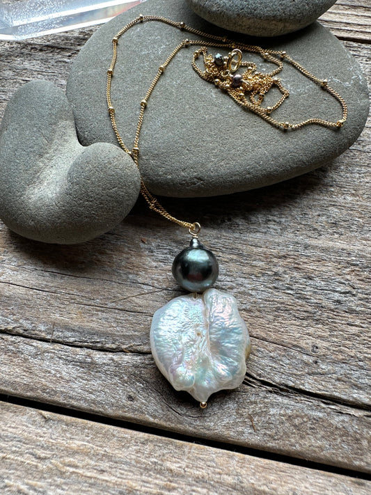 Sky Tide Cloud and Tahitian Pearl Necklace