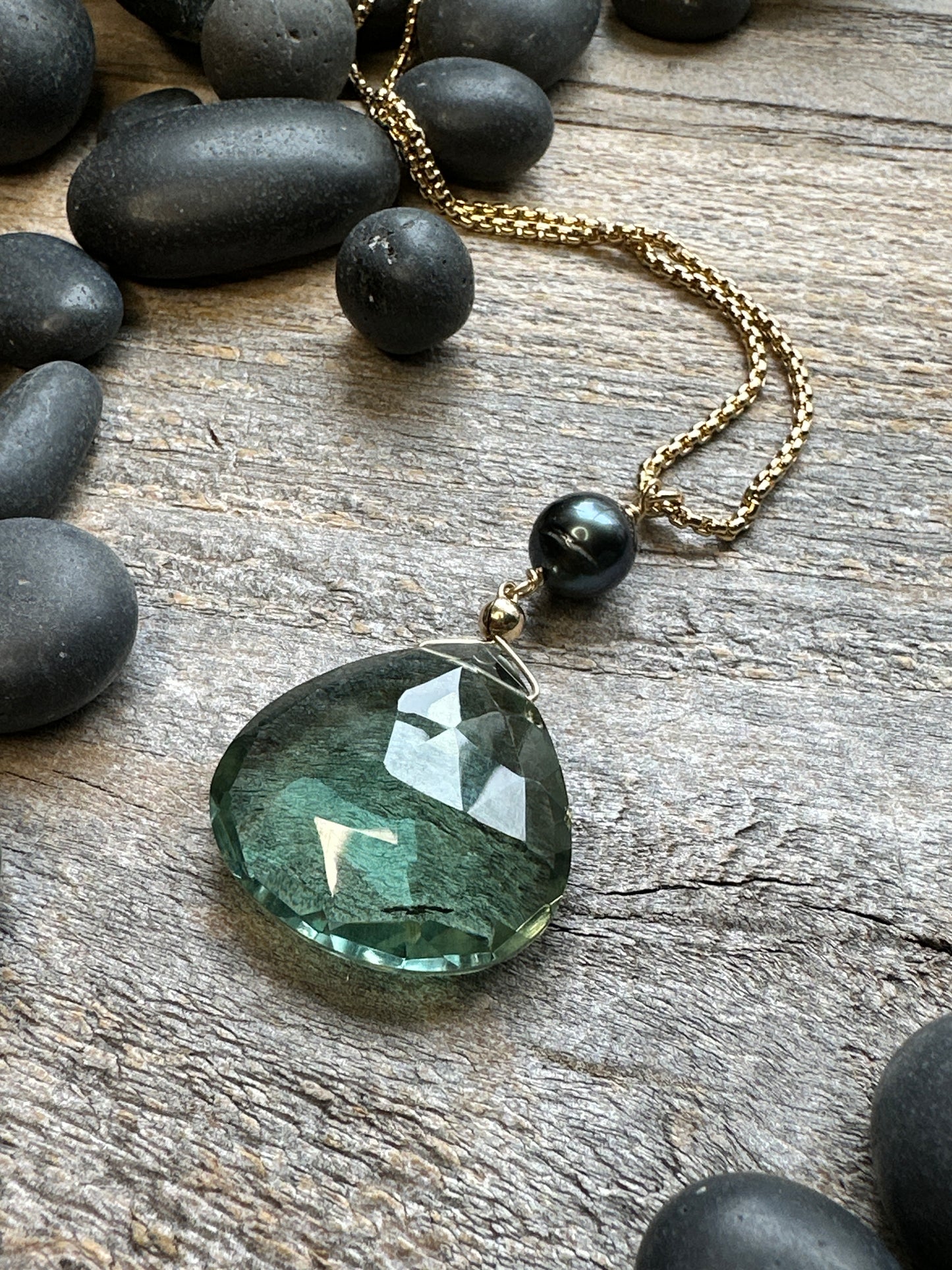Abyssal Tide: Single Drop XL Light London Blue Topaz