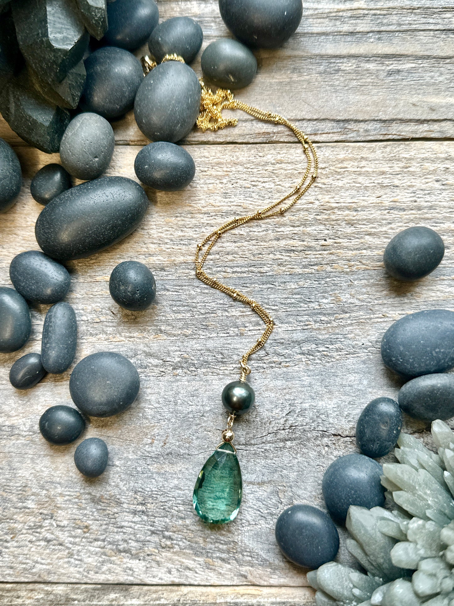 Abyssal Tide: Single Drop Necklace