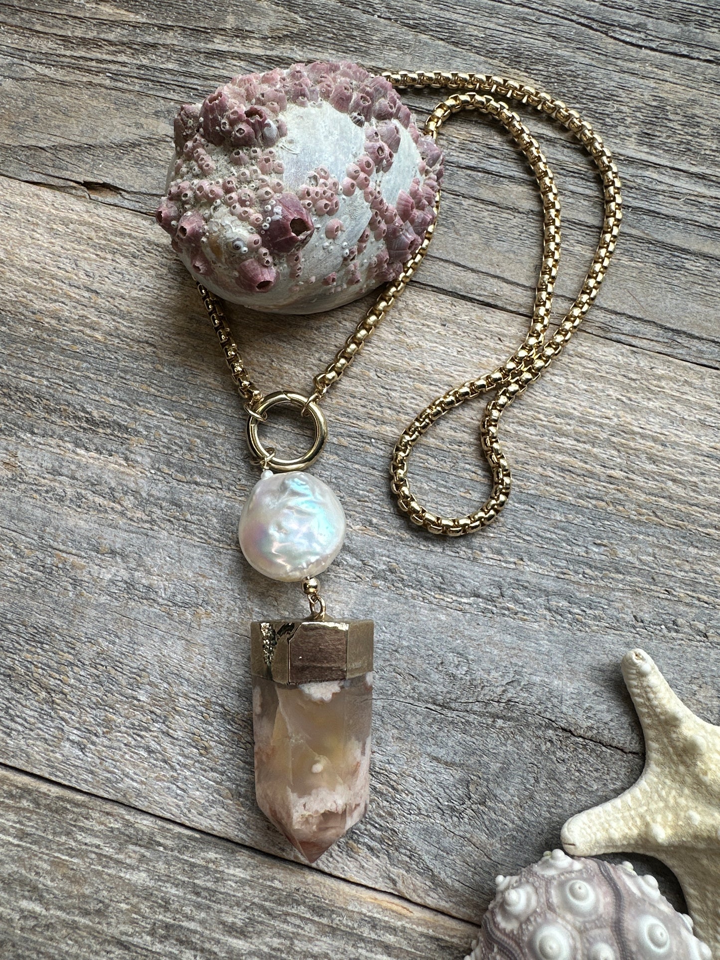 Flower Agate & Moon Pearl Pendant