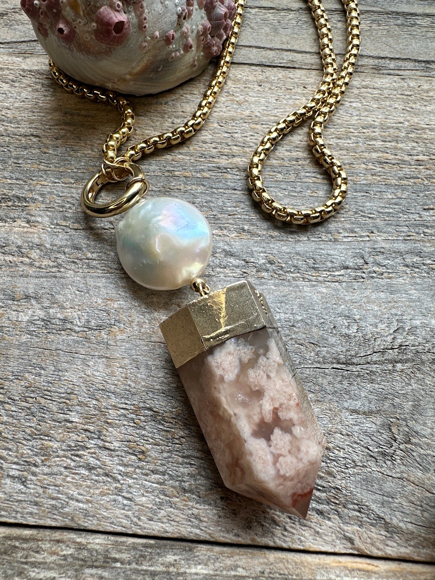 Flower Agate & Moon Pearl Pendant