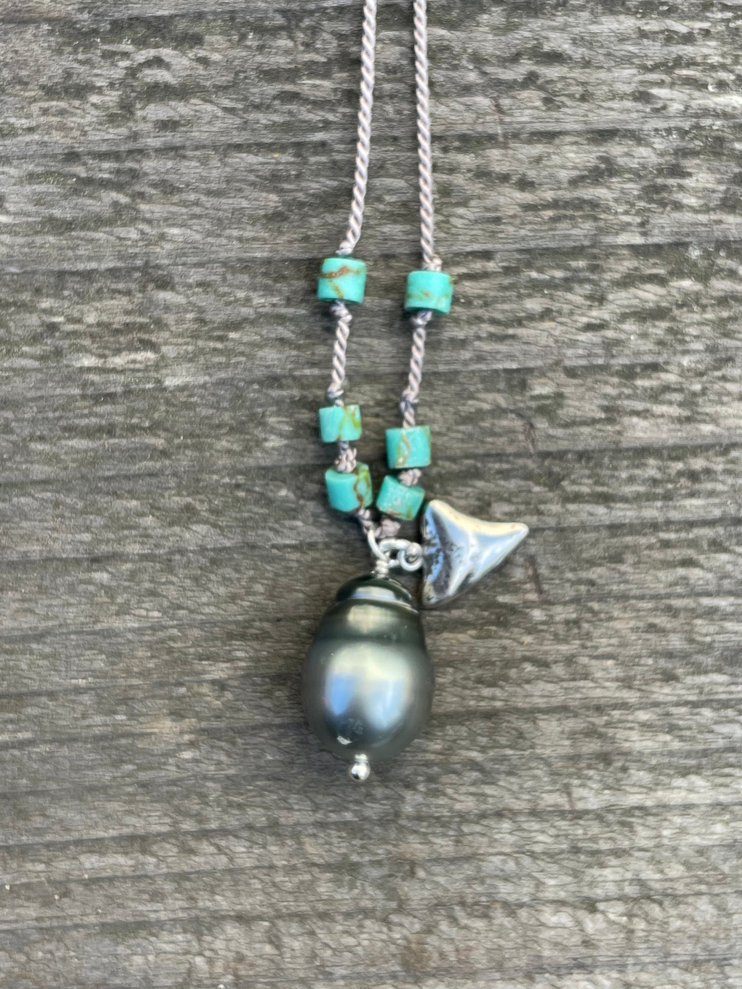 Mano's Embrace Tahitian Pearl Necklace